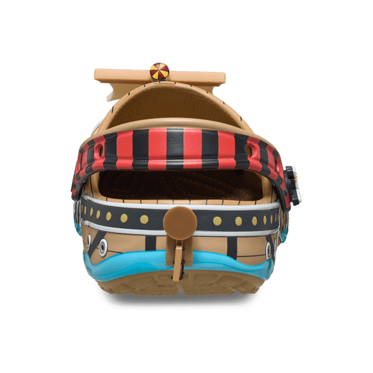 Crocs Classic Clog One Piece Thousand Sunny Angle 4