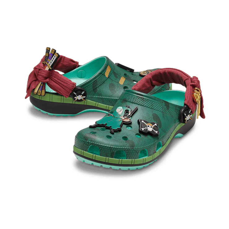 Crocs Classic Clog One Piece Roronoa Zoro Angle 0
