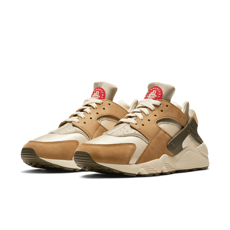 Nike Air Huarache Stussy Desert Oak (2021) Angle 2