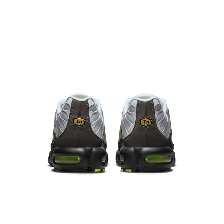 Nike Air Max Plus Neon Angle 5