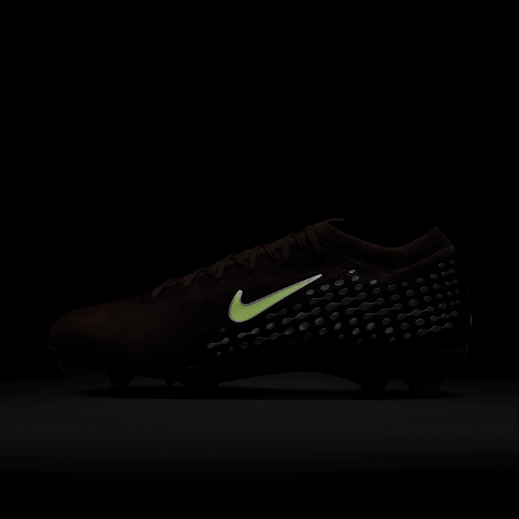 Nike Zoom Mercurial Vapor 16 Pro FG Kylian Mbappé Plum Eclipse Angle 9