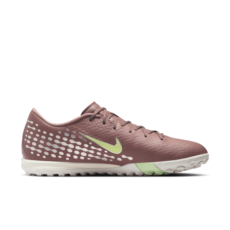 Nike Zoom Mercurial Vapor 16 Academy TF Kylian Mbappé Plum Eclipse Angle 2