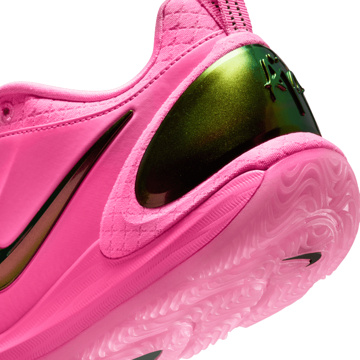 Nike A'Two A'Pink Angle 6
