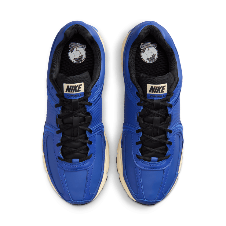 Nike Zoom Vomero 5 Swooshless Hyper Royal Angle 3
