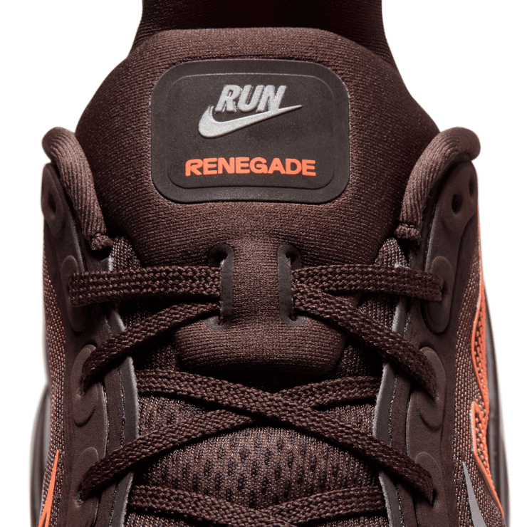 Nike Vomero Premium Renegade Angle 6