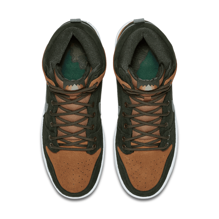 Nike SB Dunk High Homegrown Ale Brown Angle 1