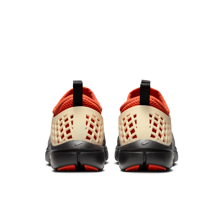 Nike Rejuven8 Run Black Rust Factor (W) Angle 4
