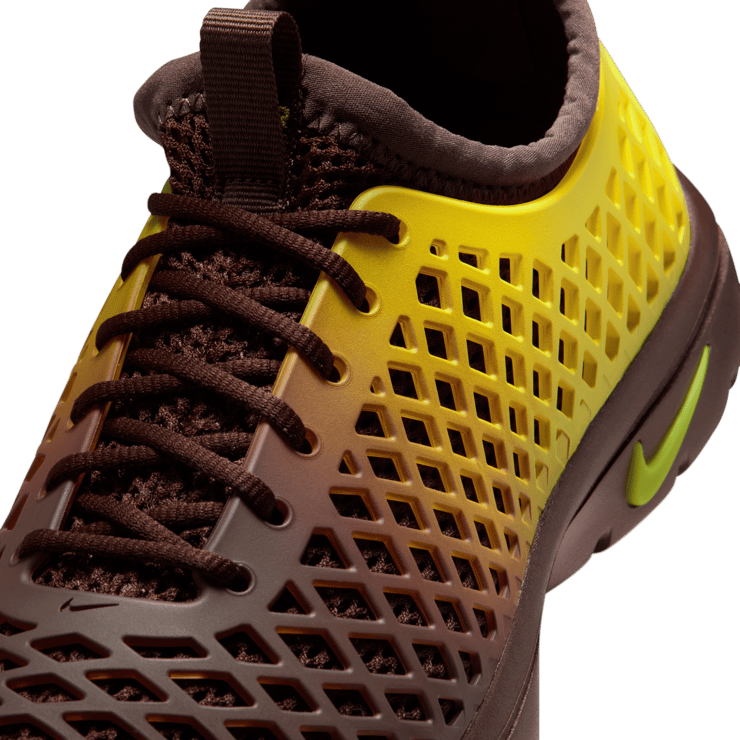 Nike Rejuven8 Run Bright Cactus (W) Angle 2