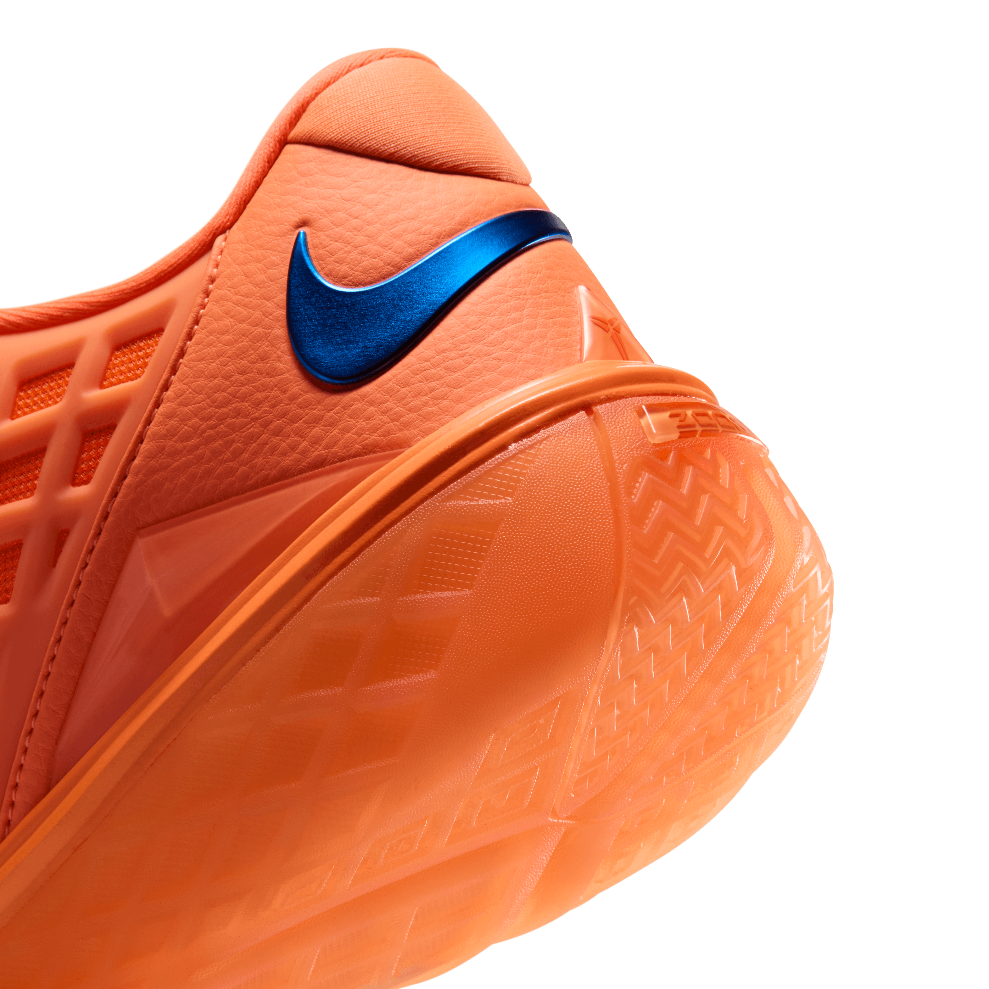 Nike Kobe 3 Low Protro Arancia Jalen Brunson PE Angle 7