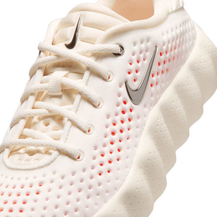 Nike Mind 002 Sail (W) Angle 7