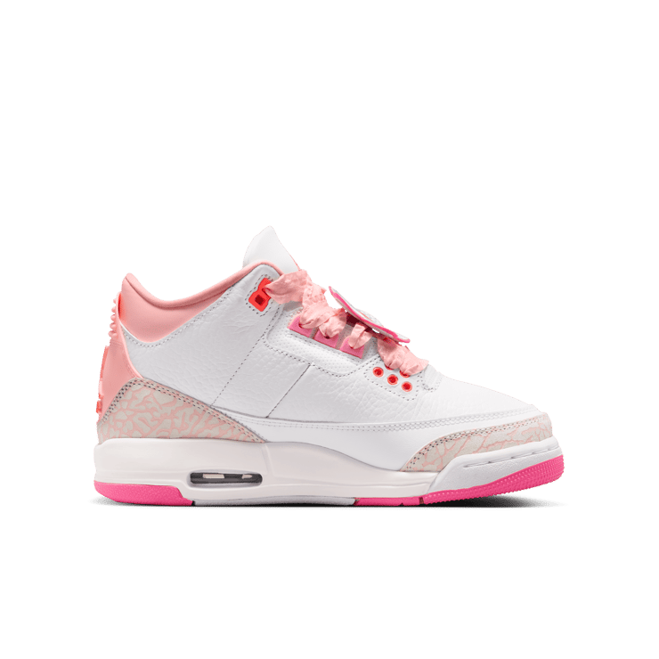 Air Jordan 3 Retro Spring Flowers (GS) Angle 2