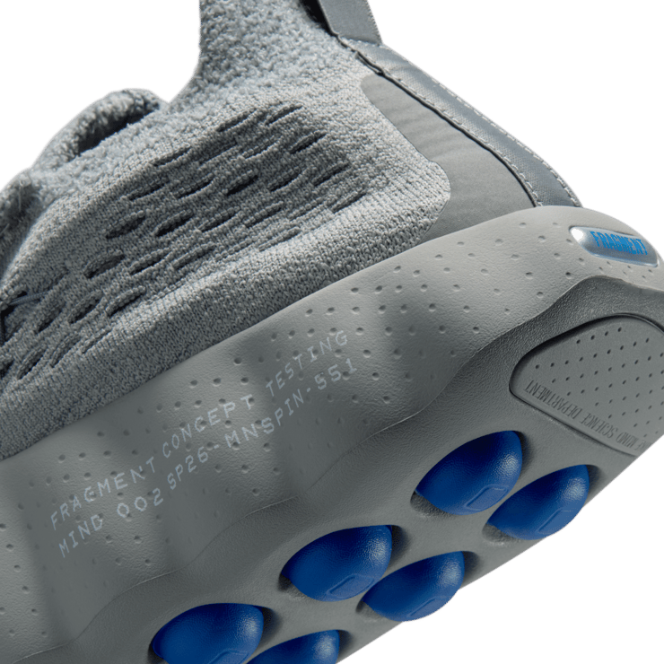 Nike Mind 002 Flyknit fragment design Particle Grey Angle 8