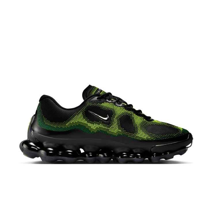 Nike Air Liquid Max Black Green Angle 2