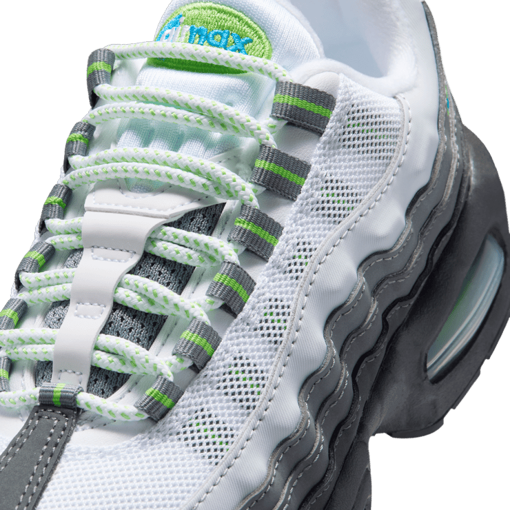 Nike Air Max 95 Big Bubble Green Apple (GS) Angle 6