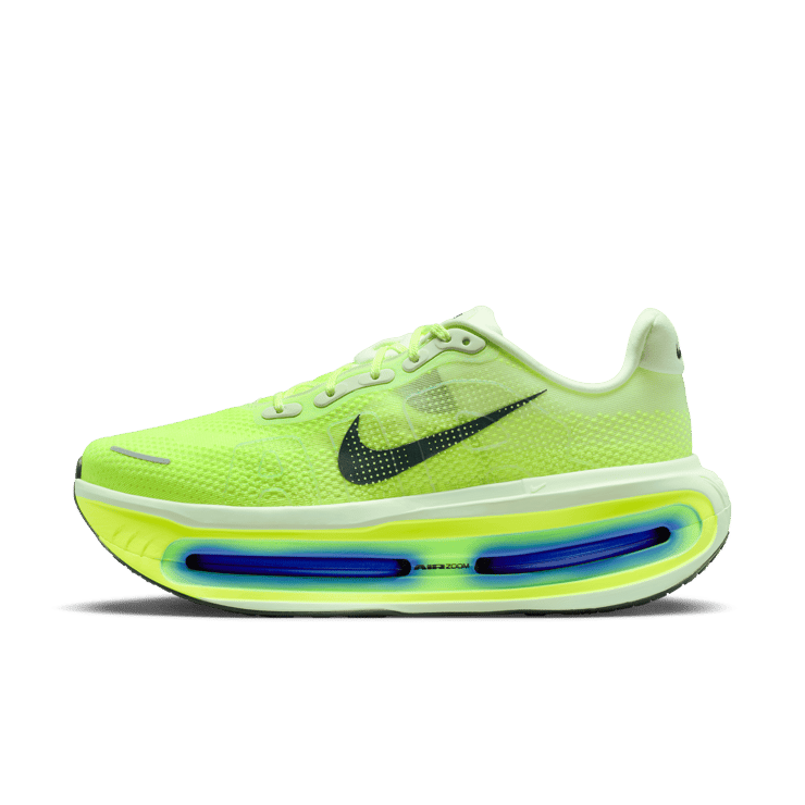 Nike Vomero Premium Volt Tint Angle 0