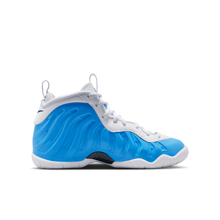Nike Air Foamposite Pro University Blue (2026) (GS) Angle 2