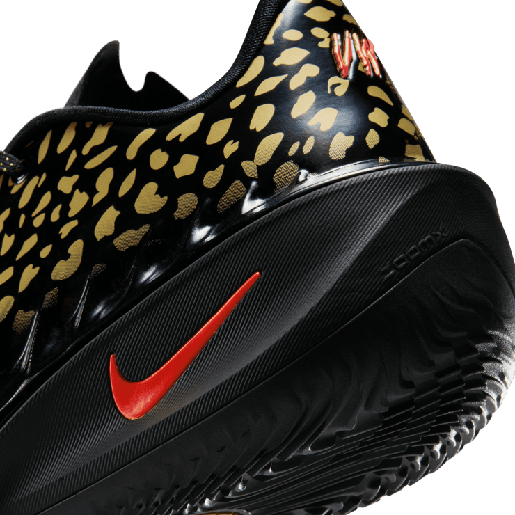 Nike GT Cut 4 Victor Wembanyama Gold Panther Angle 7