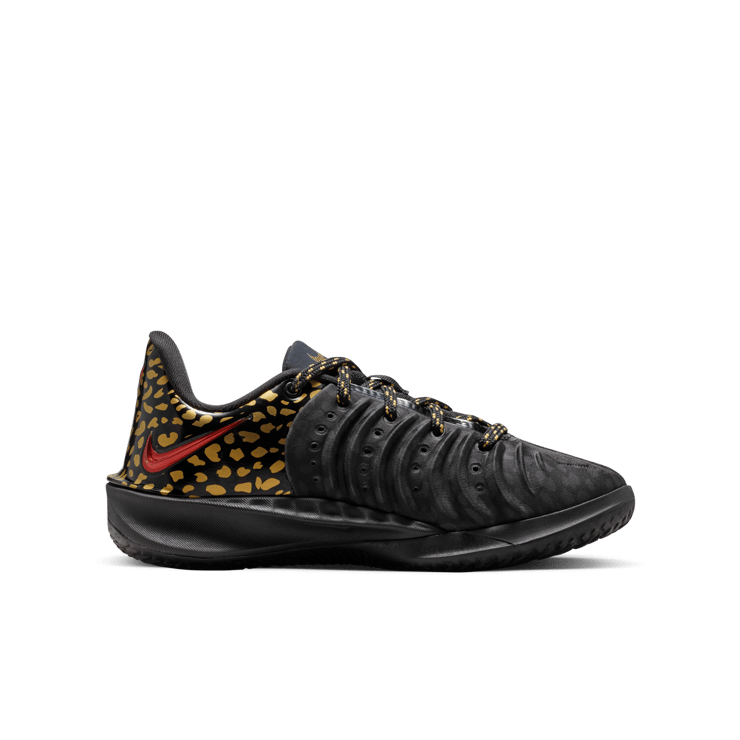 Nike GT Cut 4 Victor Wembanyama Gold Panther (GS) Angle 2