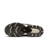 Nike V5 RNR Jackie Robinson Day Angle 1