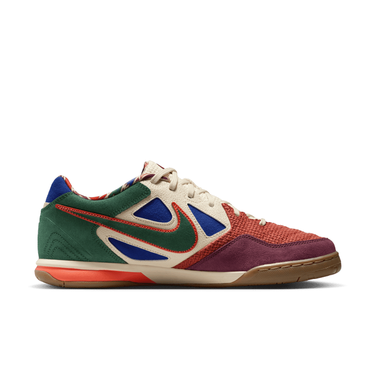 Nike Gato N7 Angle 2