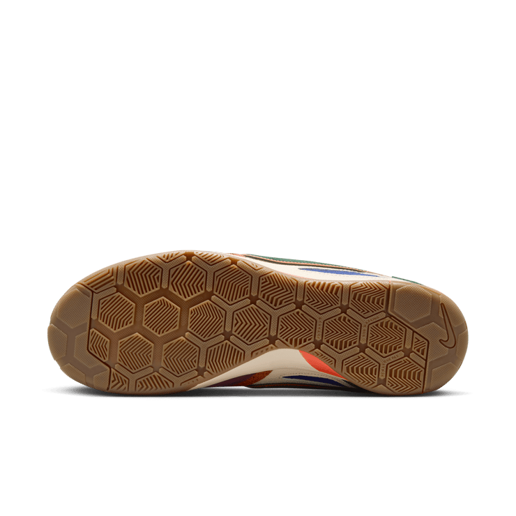 Nike Gato N7 Angle 1