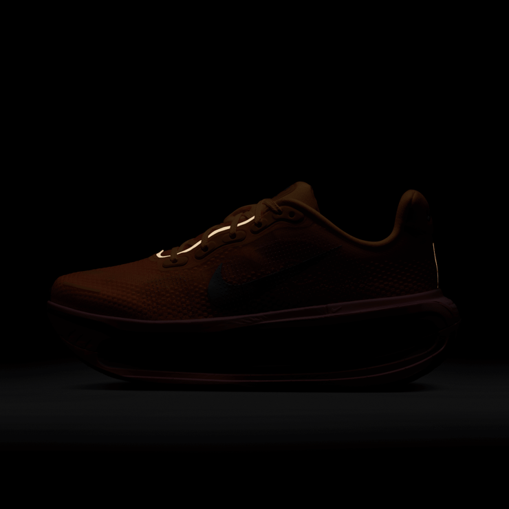 Nike Vomero Premium Tangerine Tint (W) Angle 8