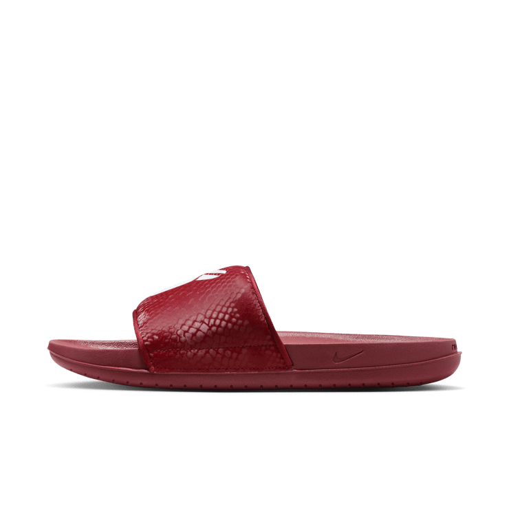 Nike Kobe Offcourt Slide Lower Merion Away Angle 1