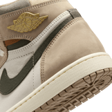 Air Jordan 1 Retro High OG Khaki (W) Angle 7