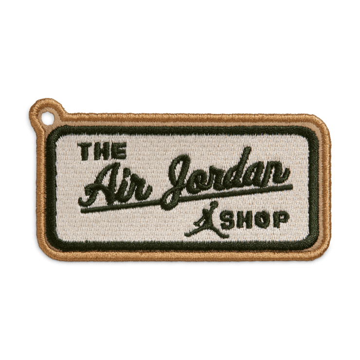 Air Jordan 1 Retro High OG Khaki (W) Angle 8