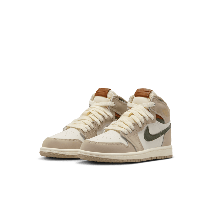 Air Jordan 1 Retro High OG Khaki (PS) Angle 4