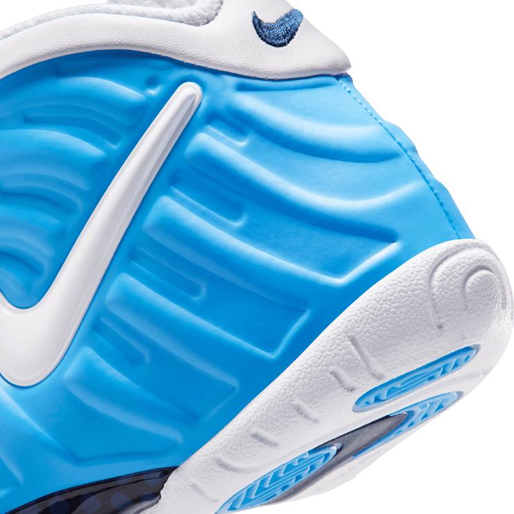 Nike Little Posite Pro University Blue (2026) (PS) Angle 7