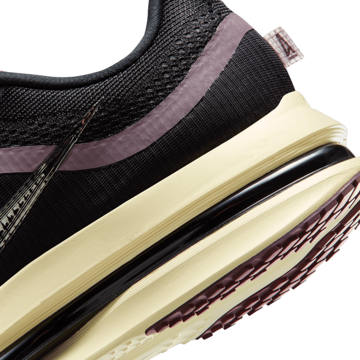 Nike Pegasus Premium A Ma Maniere Black Angle 6