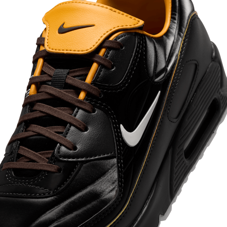 Nike Air Max 90 Korea Family Reunion Angle 6