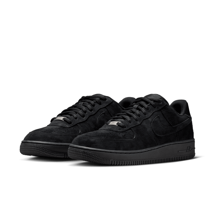 Nike SB Air Force 1 Low Black Angle 4