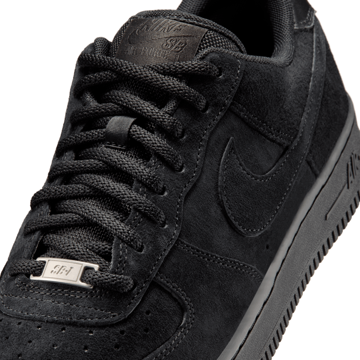 Nike SB Air Force 1 Low Black Angle 6