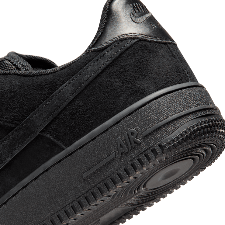 Nike SB Air Force 1 Low Black Angle 7