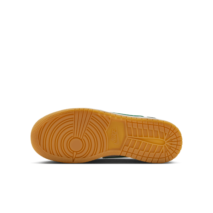 Air Jordan 1 Retro Low OG Phantom Pine Green (GS) Angle 1