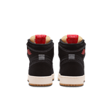 Air Jordan 1 Retro High OG Flight Club (GS) Angle 5