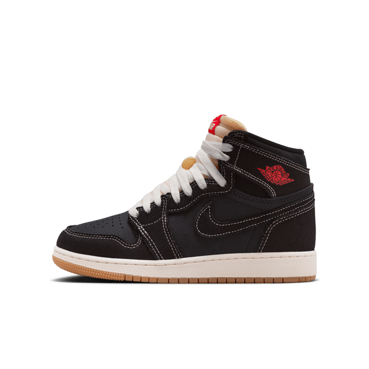 Air Jordan 1 Retro High OG Flight Club (GS) Angle 0