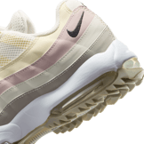 Nike Air Max 95 Golf Spruce Fog Angle 7
