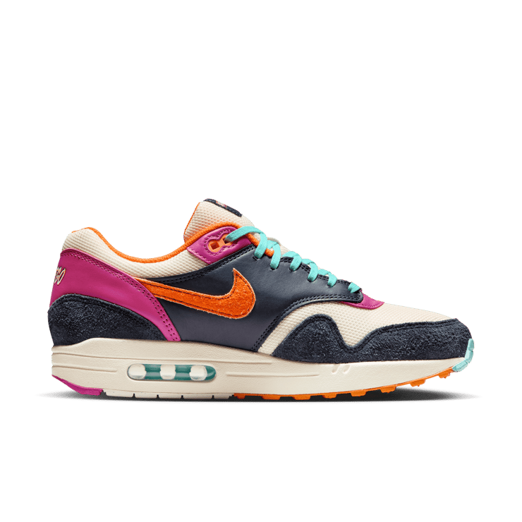 Nike Air Max 1 Padres City Connect Angle 2