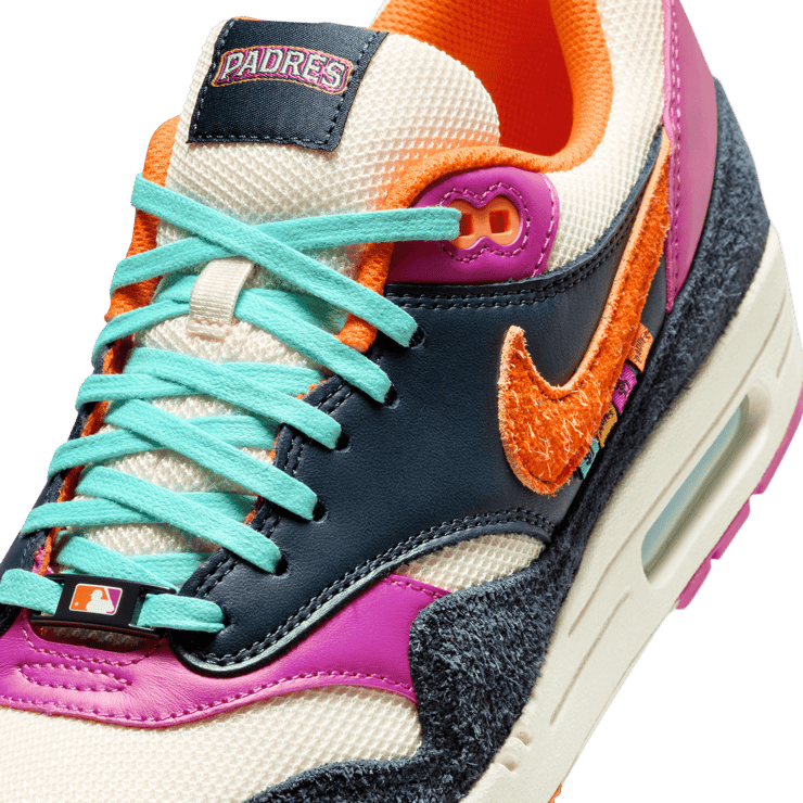Nike Air Max 1 Padres City Connect Angle 5
