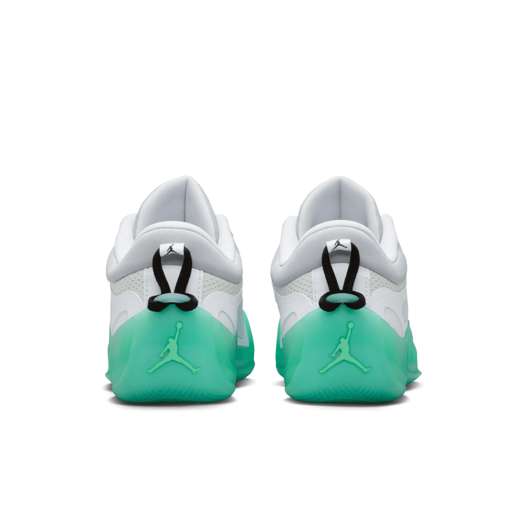 Jordan Heir Series 2 White Metallic Silver (W) Angle 5