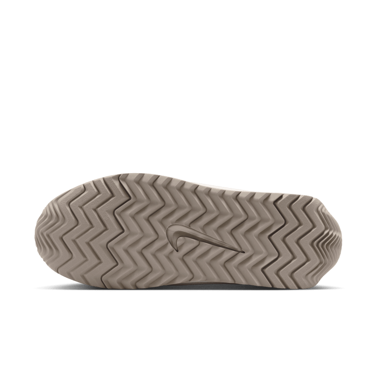 Nike Pacific Metallic Silver (W) Angle 1