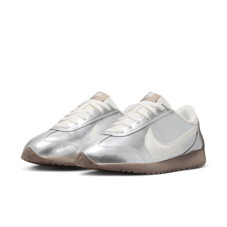 Nike Pacific Metallic Silver (W) Angle 4