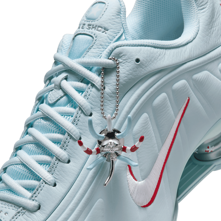 Nike Shox R4 Puerto Rico Angle 6