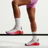 Nike Free Metcon 7 Platinum Tint Light Magenta Crimson (W) Angle 8