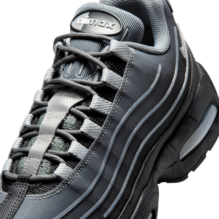 Nike Air Max 95 Big Bubble Tech Black Angle 6