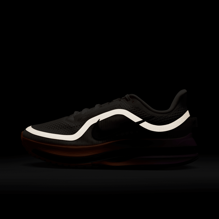 Nike Pegasus Premium Chalk Orange Pulse (W) Angle 8