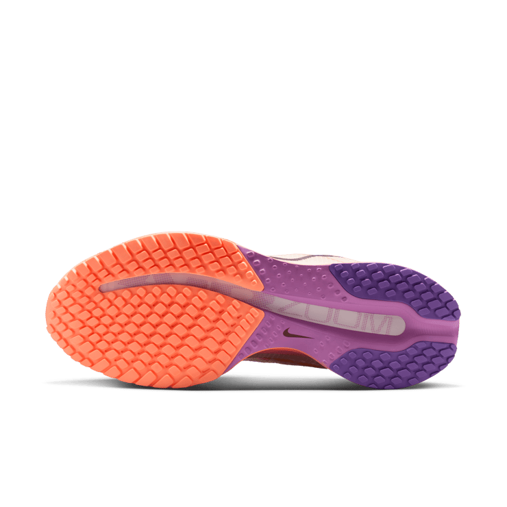 Nike Pegasus Premium Chalk Orange Pulse (W) Angle 1